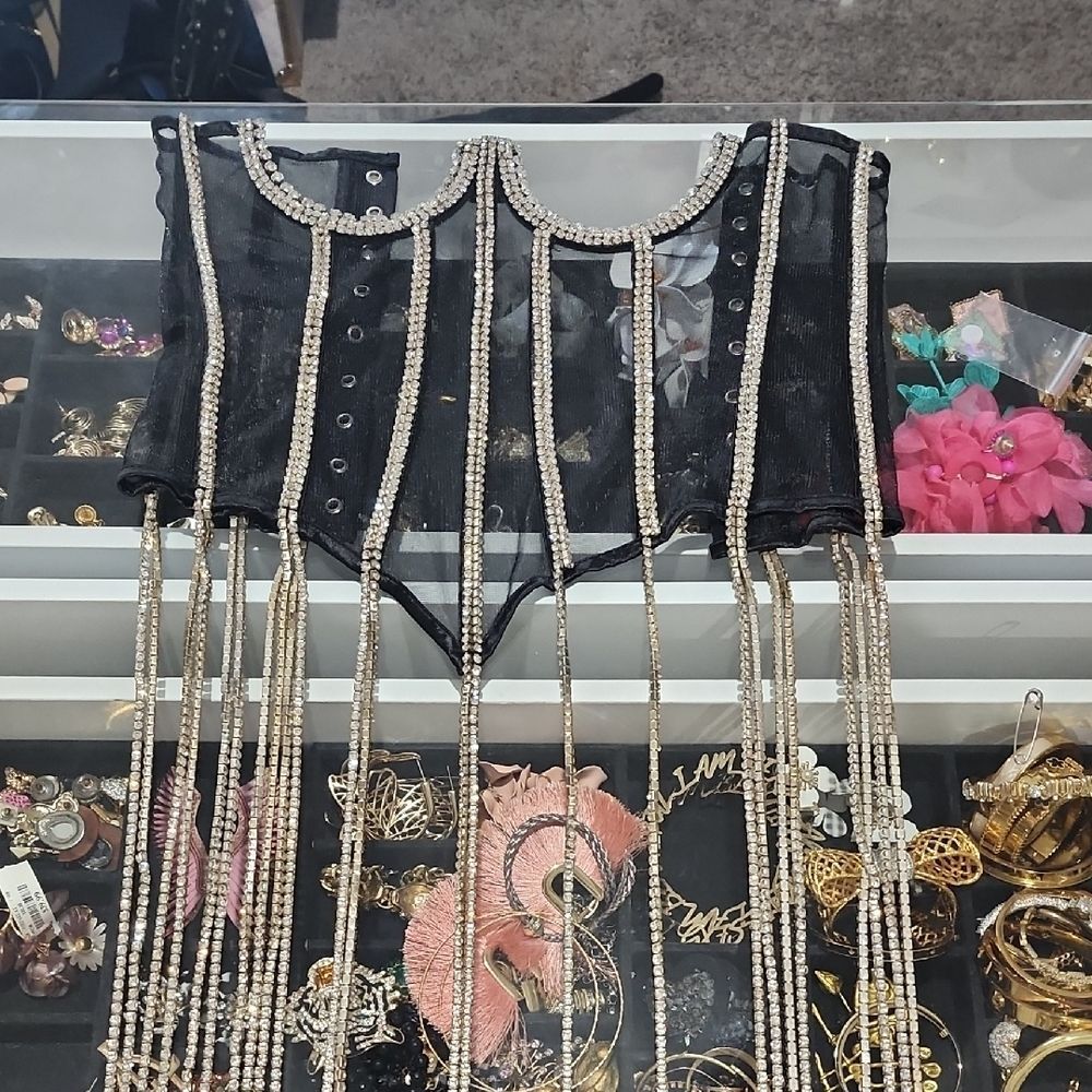 Black and Gold Dainty Chain Necklaces